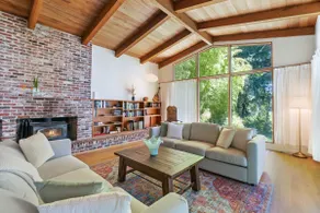 The Riverfront Retreat-Woods Landing - Image 2