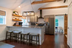 Modern Farmhouse Getaway I 2 BR, Sleeps up to 6 - Image 2