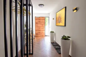 Stylish 120 m² apartment with farm experience - Image 2