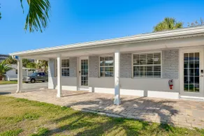Walk to Gulf: Madeira Beach Condo w/ Patio - Image 3