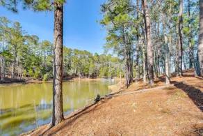 Lakefront McCormick Gem: Deck & Golf Course Views - Image 2