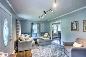 Bright Parma Home w/ Outdoor Space < 10 Mi to Dtwn - Image 5