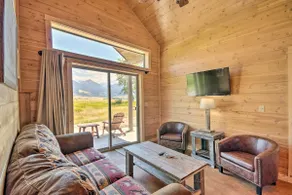 Dreamy Mountain-View Cabin Near Yellowstone! - Image 4
