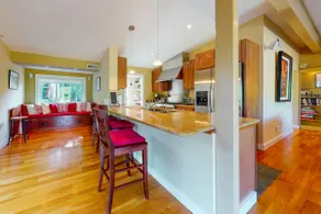 Coastal home with outdoor shower, grill, fireplace - Image 3