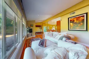 Coastal home with outdoor shower, grill, fireplace - Image 5