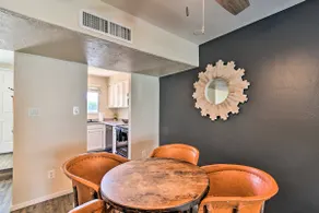 1 Mi to Old Town! Snowbird Escape w/ Pool Access - Image 5