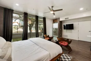 Sun's Studio apartment with Pool! - Image 3
