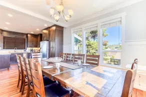 Blue Whale · Ocean Views, Hot Tub, Sleeps 16 - Image 4