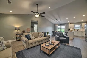 Cozy Murray Retreat Near MSU & Local Eateries - Image 5