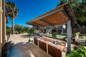 Delux with private pool - Image 4