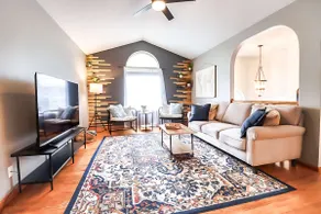 4 bd 2.5b 8 guests | Game Room | Large Backyard - Image 5