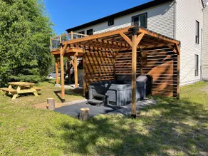 The Cômier - 580 • Spa & Outdoors - Image 4