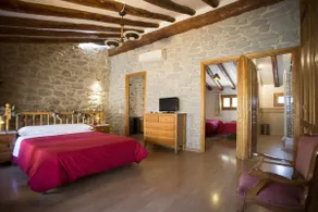Rural house in Caseres, Matarraña and Terra Alta. - Image 3