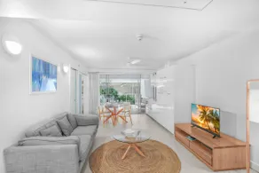 Belle Escapes Drift Beachfront Resort Suite 3207 - Image 2