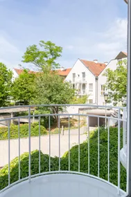 limehome Garching | Suite S + balcony - Image 5