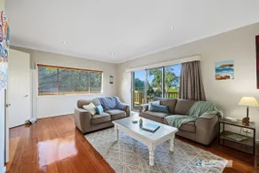 Broadwater Waves - Image 3
