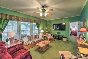 Beautiful Lakefront Retreat w/ Dock & Grill! - Image 3