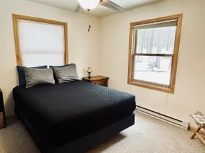 Lost on the Lake-Cozy Cottage with a Lakeview - Image 5