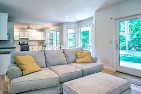Marion Home w/ Private Deck < 1 Mi From Beach - Image 4