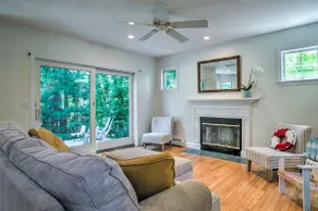 Marion Home w/ Private Deck < 1 Mi From Beach - Image 2
