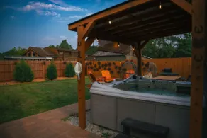 Cowboy Bunkhouse hot tub/lake/farm/nature - Image 4
