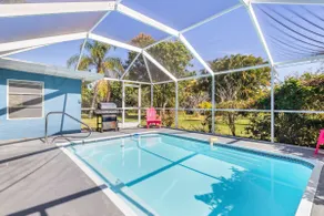 Relaxing 4 bedroom home with Pool - Image 4