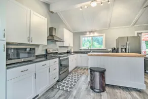 Cozy North Bend Getaway Near Dunes + Ocean! - Image 2