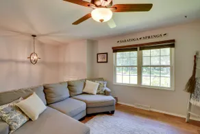 Pool + Fire Pit! Unbeatable Belmont Stakes Getaway - Image 4
