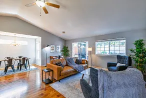 Quiet Modern Home | Dog Friendly | 8 Min to Town - Image 2