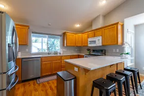 Quiet Modern Home | Dog Friendly | 8 Min to Town - Image 5