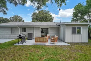 Magnolia - Family-Friendly Comforts, TVs, Grill & Just Steps to the Beach! - Image 5