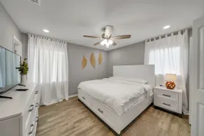 Magnolia - Family-Friendly Comforts, TVs, Grill & Just Steps to the Beach! - Image 4
