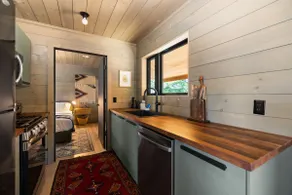 Hidden Acres Vestur Cabin - Image 4