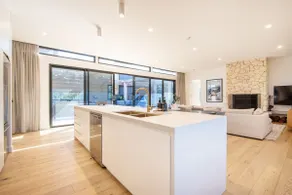 Lexicon House with Pool in Blairgowrie - Image 3
