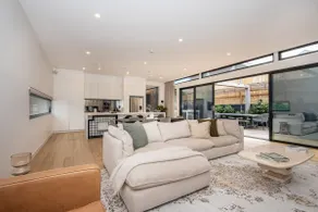Lexicon House with Pool in Blairgowrie - Image 4