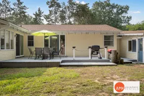 Leisure Cottage - Minutes from the Beach - Image 4