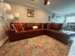 Parking | 5 min downtown | WD | TV bedroom | Pool - Image 5