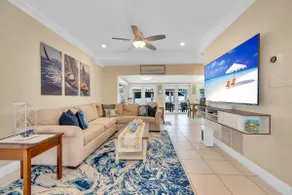 Centrally located Heated Pool Riverside View Access Citrus Key H0MES - Image 3