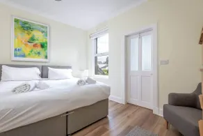 Argyle Street Apartment - No 44 - Image 3