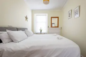 Argyle Street Apartment - No 44 - Image 5