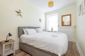 Argyle Street Apartment - No 44 - Image 4