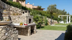 VILLA PIETRO 10, Emma Villas - Image 3