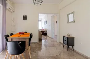 Two Bedroom Apartment in Chalandri with Balcony - Image 5