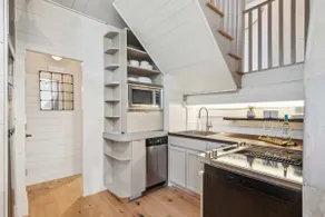 Revitalized Historical Southern Residence - Image 5