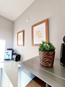 Urban Living - Top Floor Apartment - Image 5