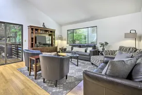 Tranquil Guerneville Home w/ Redwood Views - Image 4