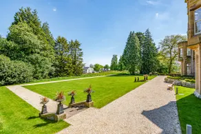 The Mary Maude Suite Stone Cross Mansion - Image 4