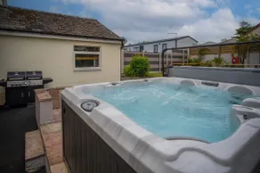 Pendeilo Villa - 5 Bedroom Holiday Home - Amroth - Image 5