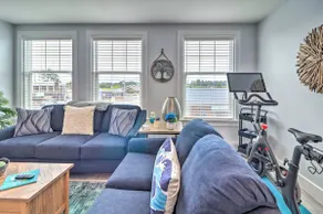 Immaculate Long Beach Apt w/ Gorgeous Kitchen - Image 4
