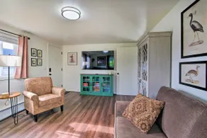 North Bend Home w/ Cornhole Court & Putting Green - Image 5